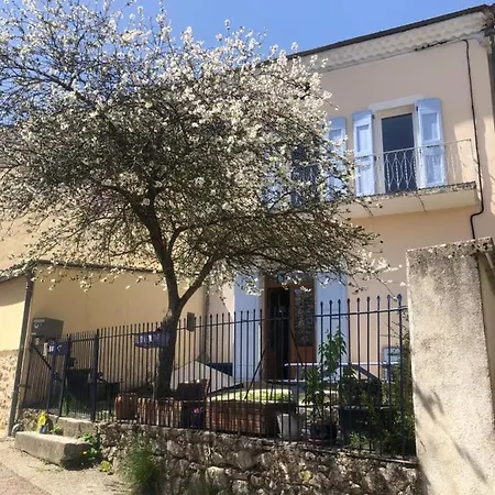 Gite des Nals Montmaur-en-Diois Exterior foto
